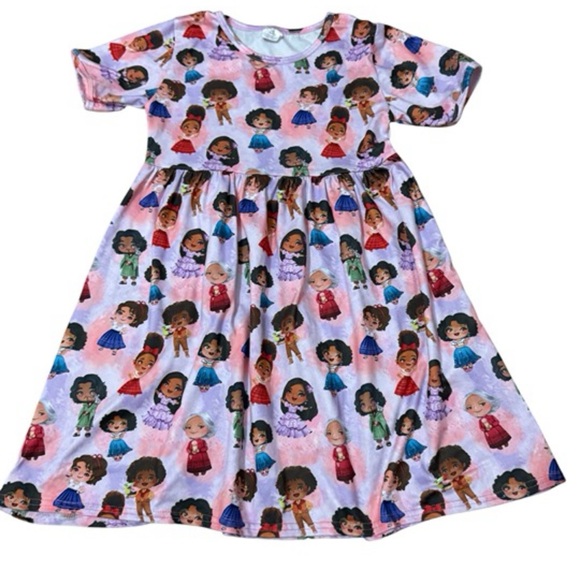 Set of 3 Girl’s Sz 6 Dresses and Hoodie - Picture 2 of 8